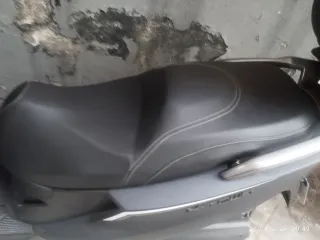 Kymco Xtown 300 ABS Negra/Gris