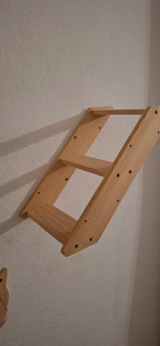 Casita y escaleras para gato