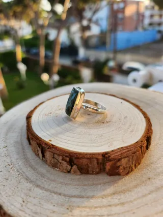 Anillo de Plata y Piedra Serafinita, ajustable