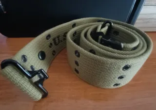 Portacargadores M1 Garand U.S. + ceñidor.