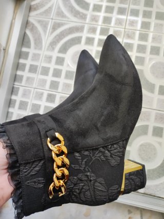Botines negros talla 42