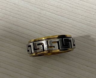 Anillo con diseño