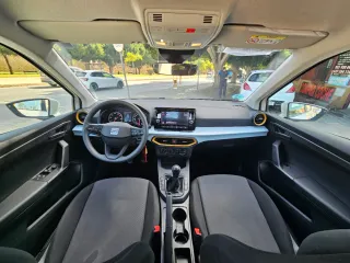 SEAT Arona TSI SUV Muy Nuevo 104 kms año 2022