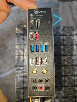 MSI MAG X670E Tomahawk WiFi Placa Base