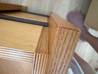 Mesita de noche de madera maciza, venta en persona