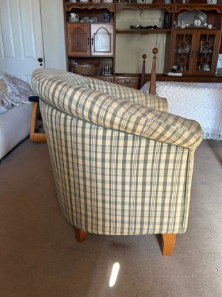 Poltrona Club Chair Vintage Bege e Verde