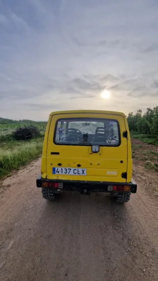 Suzuki Samurai 1990