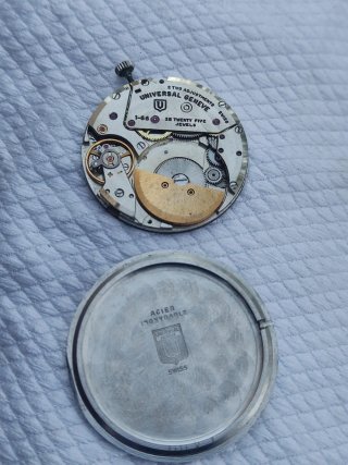 Reloj Universal Genève Automático