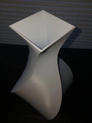 Vaso di carta bianco design moderno