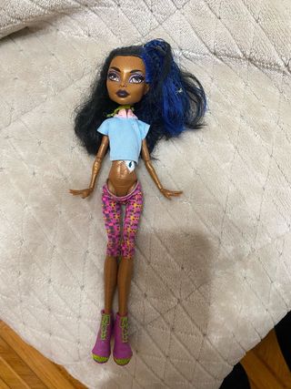 Muñeca Monster High Robecca steam