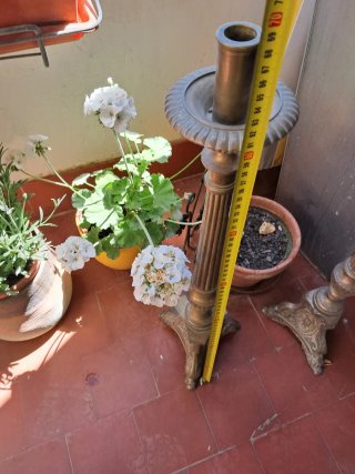 2 Candelabri antichi in bronzo dorato per chiesa