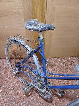 Bicicleta Paseo Clásica Azul de 28''