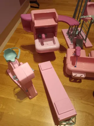 Gimnasio Muñecas Barbie Rosa