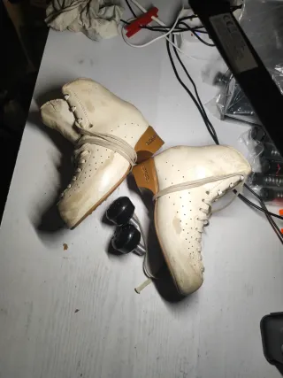 Botas Edea Ritmo Patinaje Artístico + frenos patin