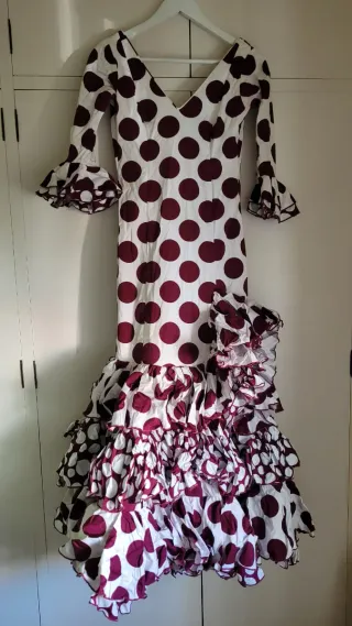 Traje de flamenca con lunares