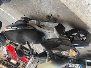 Kymco Super Dink 300cc Negra