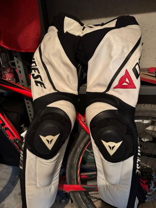 Mono Dainese Laguna Seca Cuero