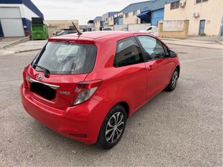 Toyota Yaris 2012