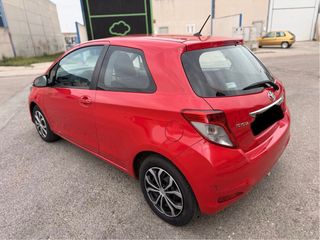 Toyota Yaris 2012