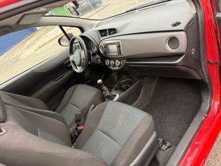 Toyota Yaris 2012