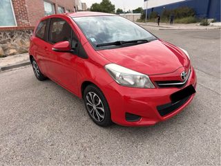 Toyota Yaris 2012
