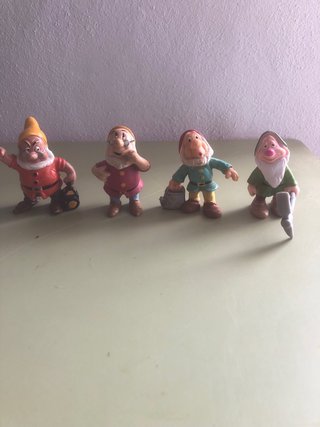 Lote figuras enanitos