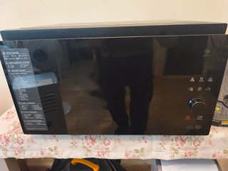 Microondas LG MJ3965BPS 39L 4 en 1.