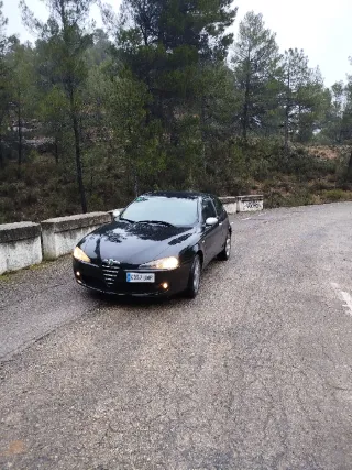 Alfa Romeo 147 2005