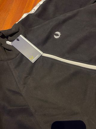 Chaqueta Fred Perry Negra