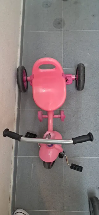Triciclo niña rosa