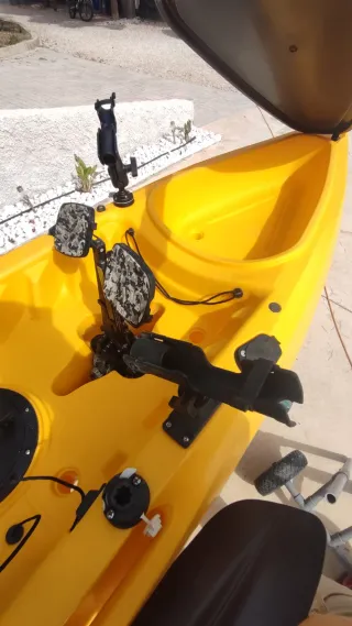 Kayak de  pedales - pesca/paseo