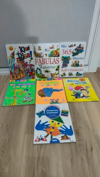 Libros infantiles, novela y enciclopedia.