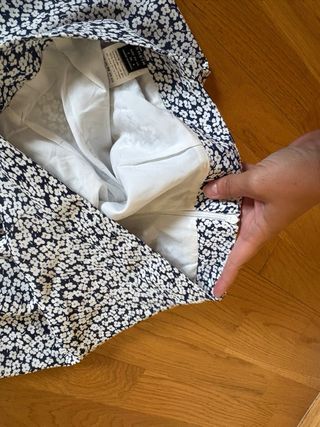 Falda midi estampada flores