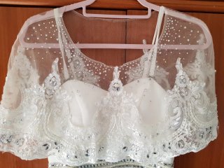 Vestido blanco con pedrería