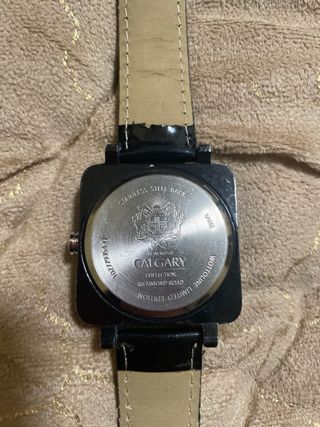 Reloj Calgary Negro y Plateado