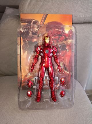 Action Figure Iron Man
