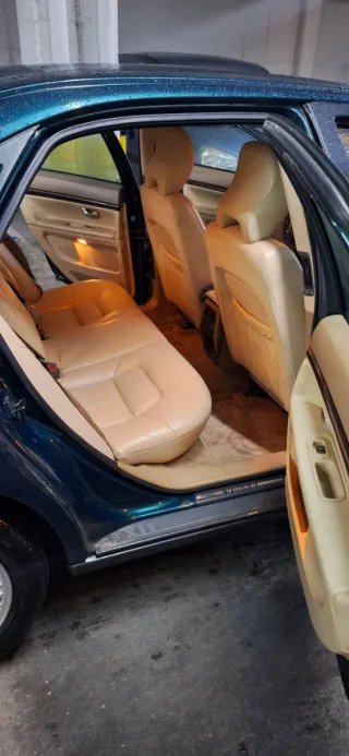 Volvo S80 2002