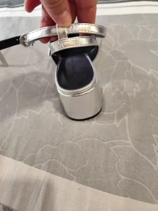 Zapatos tacón medio plateados T 39