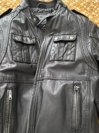 Chaqueta de piel negra Sonny bono