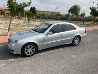Mercedes-Benz Clase E 280 W211
