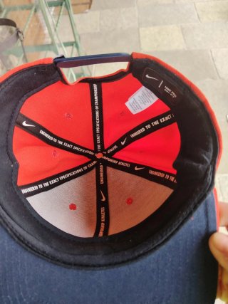 Cappello Nike Rosso e Blu