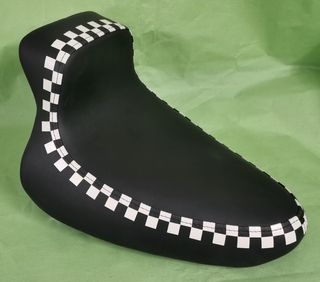 Asiento de gel UltimaSaddels para Harley Davidson