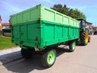 REMOLQUE AGRICOLA 6 Tn. 1978