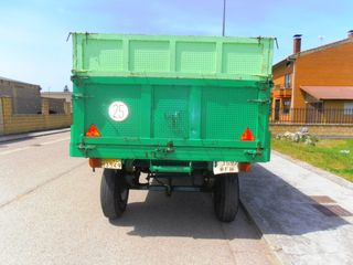 REMOLQUE AGRICOLA 6 Tn. 1978
