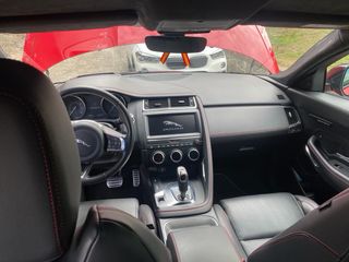 Jaguar F-Pace 2017
