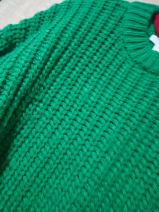 Jersey verde punto oversize cortito manga larga