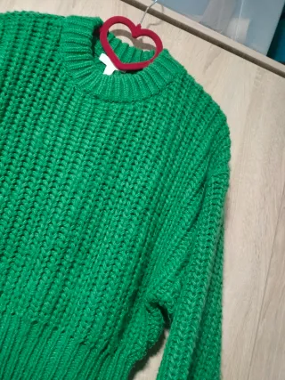 Jersey verde punto oversize cortito manga larga