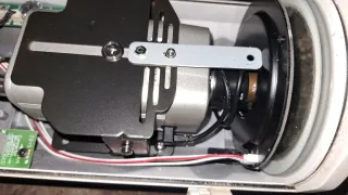 4 Cámaras IP PoE Carcasa 230V