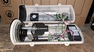 4 Cámaras IP PoE Carcasa 230V