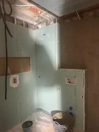 Reformas,mudanza,cerrajería 659013017 solo whatsap